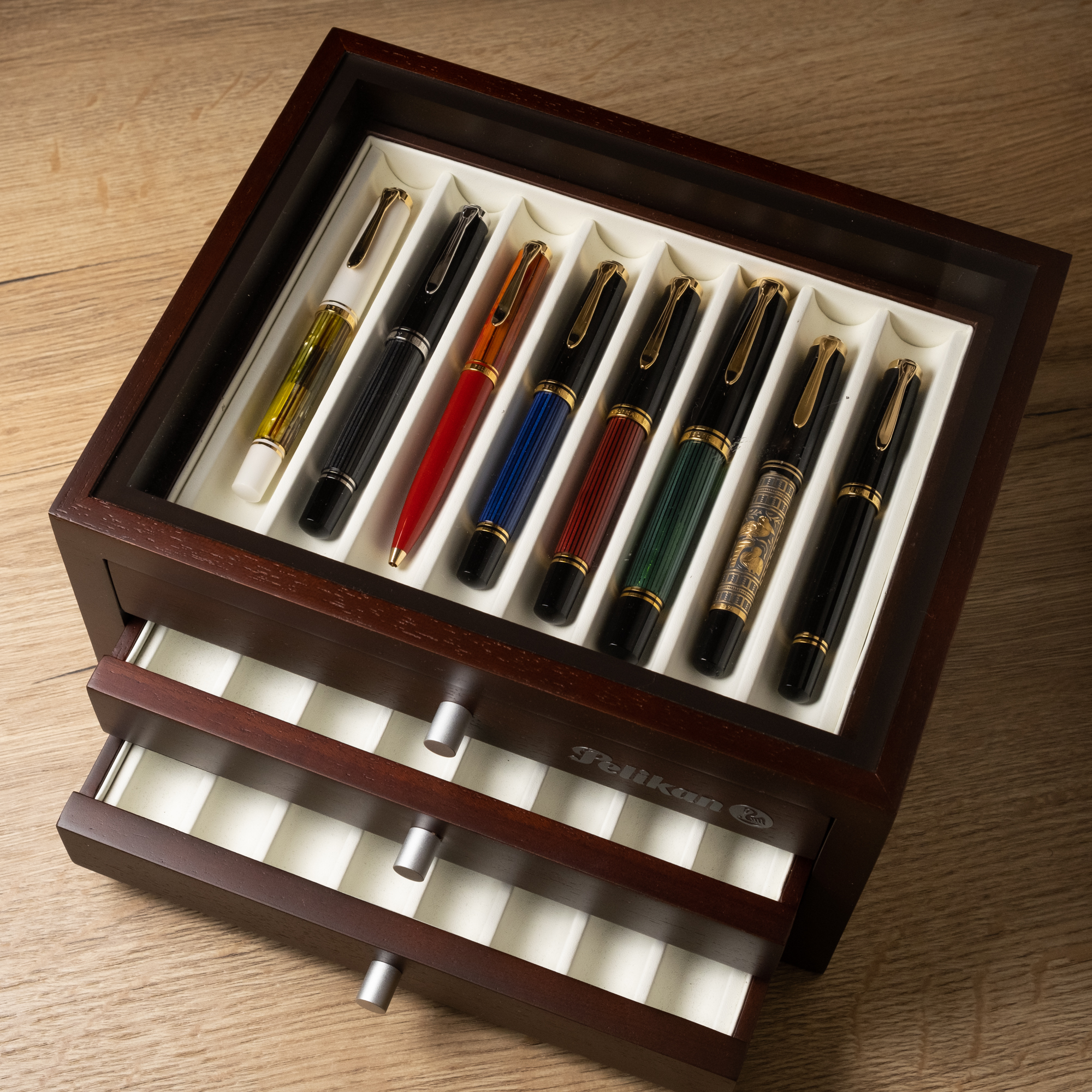 Pelikan Collector's Box (24 pens) - Verzameldoos / Pen case Pelikan Collector's Box (24 pens) - Verzameldoos / Pen case